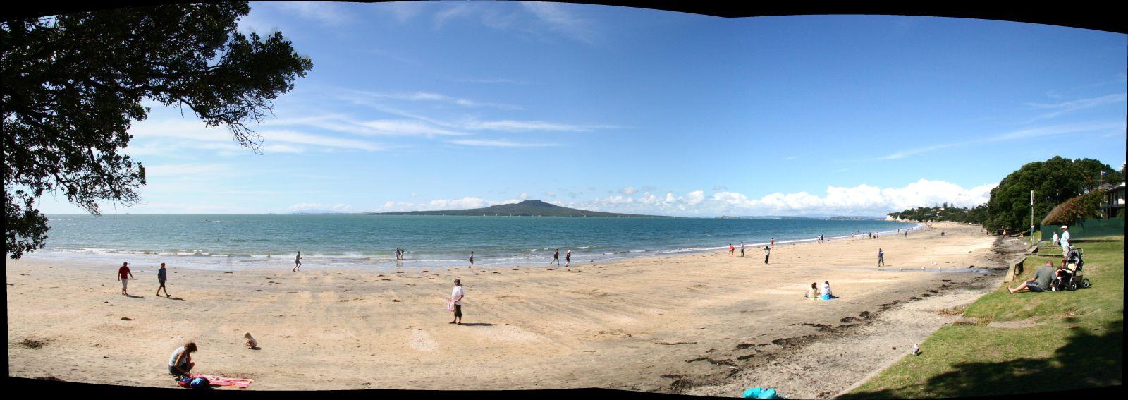 Takapuna Beach